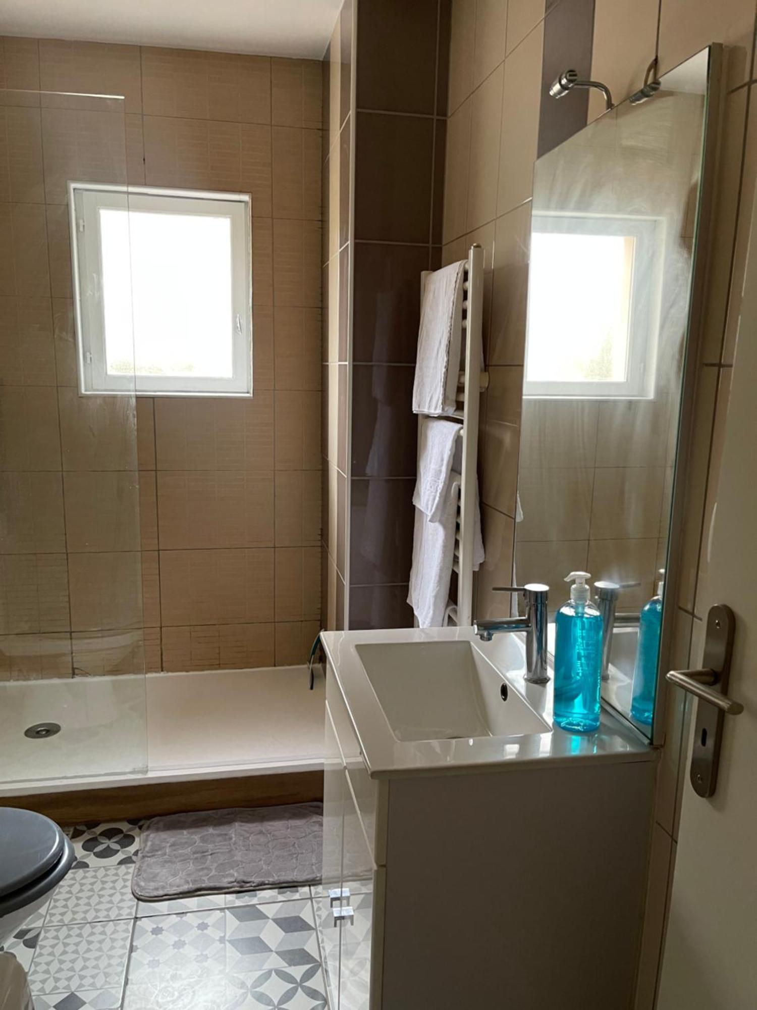 Hexagone Wifi Un Sejour A Part Apartment Longeville-les-Metz ภายนอก รูปภาพ