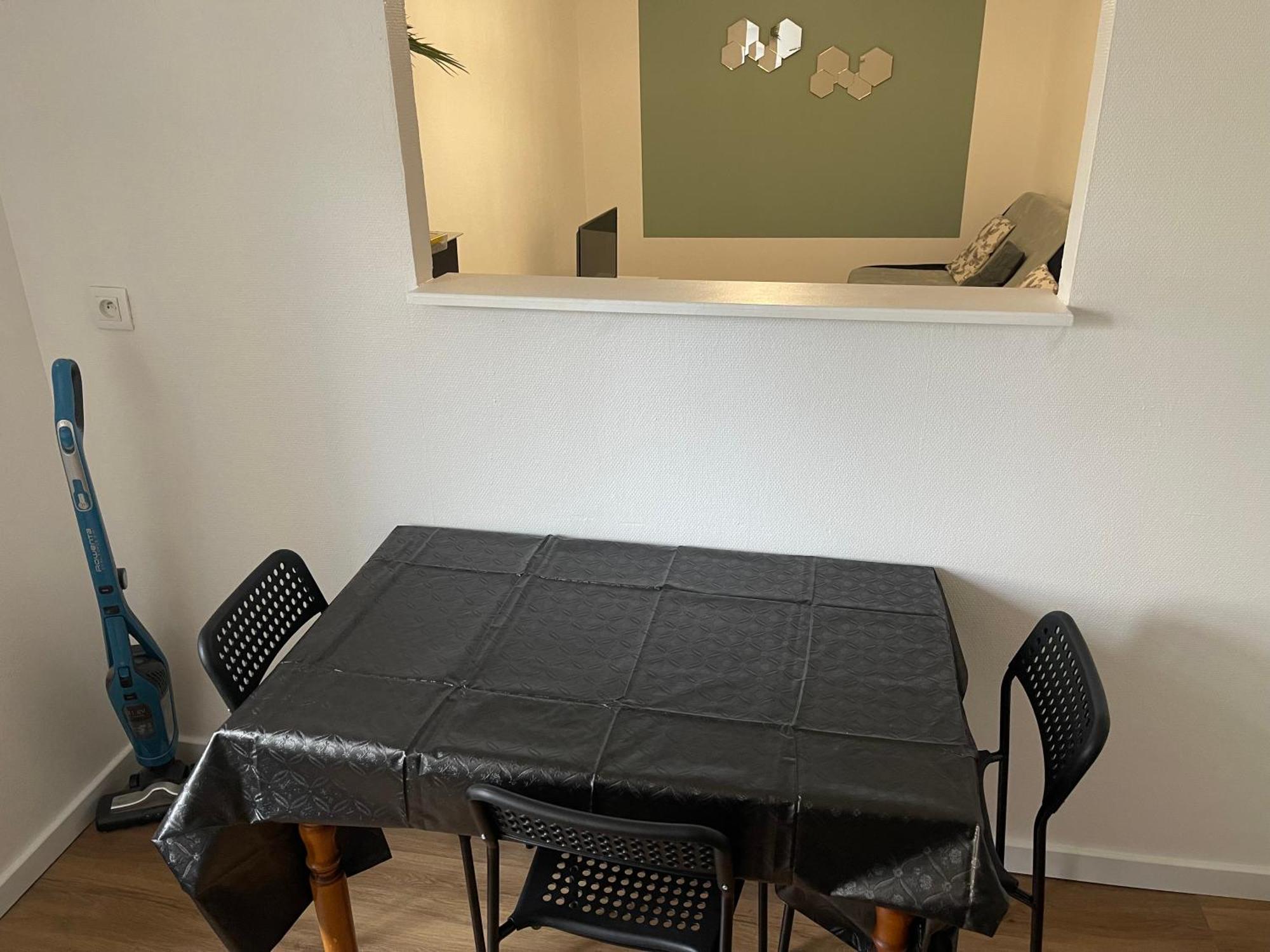 Hexagone Wifi Un Sejour A Part Apartment Longeville-les-Metz ภายนอก รูปภาพ